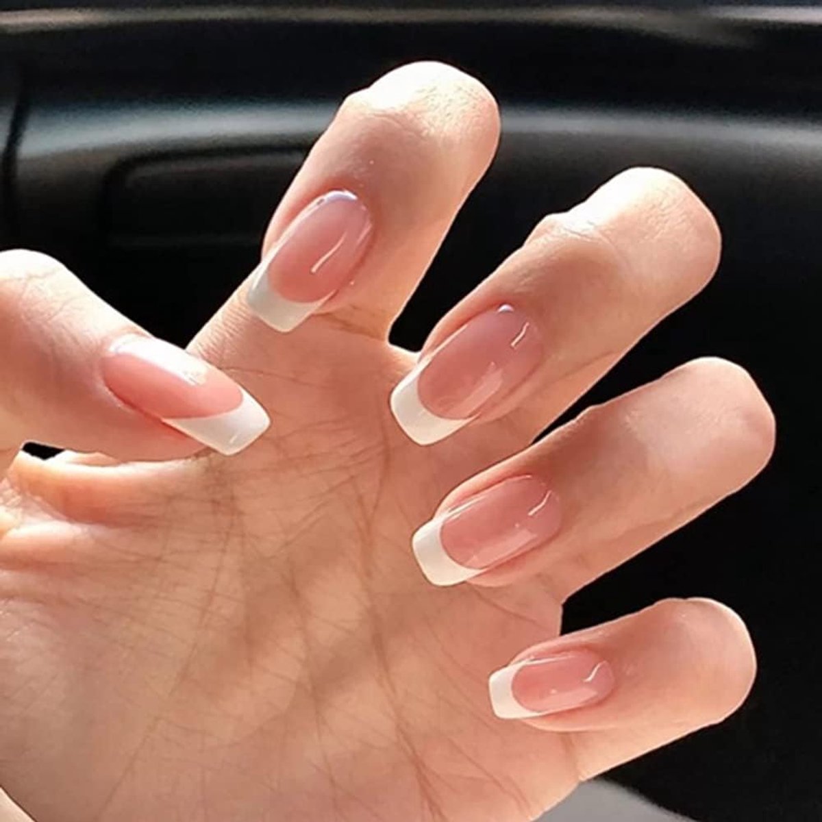 24 stuks vlinder ster kleurverloop kunstnagels naakt roze nagels strass bloemen nail print complete set kunstnagels voor vrouwen en meisjes (G)