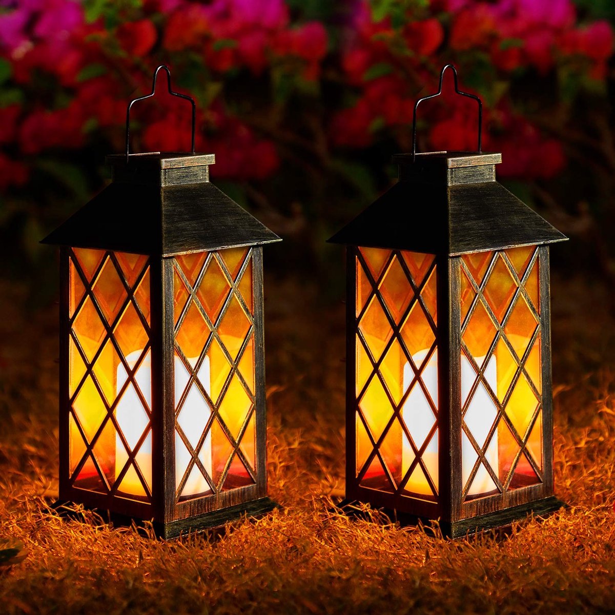 Omgoods - 2 Stuks Solar Tuinlantaarns met Flickering Effect