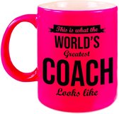 Worlds Greatest Coach cadeau koffiemok/theebeker neon roze 330 ml