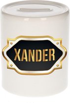 Xander naam cadeau spaarpot met gouden embleem - kado verjaardag/ vaderdag/ pensioen/ geslaagd/ bedankt