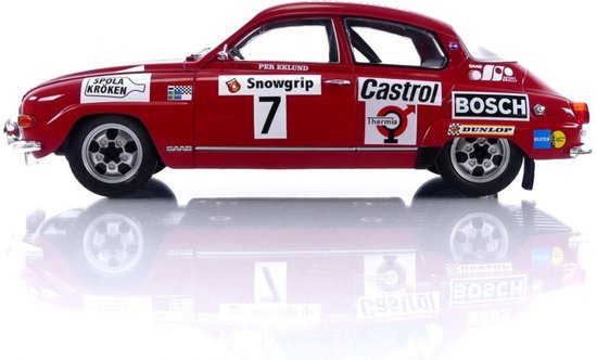 Saab 96 V4 Nº7 Eklund/Carlsson Rally Suecia 1:18 – Coche de compet Saab 96 V4 Nº7 Eklund/Carlsson Rally Suecia 1:18 – Coche de compet