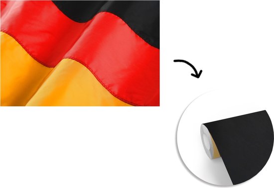 Papier peint en vinyle - Agitant le drapeau allemand largeur 330 cm x hauteur 220 cm - Tirage photo sur papier peint (disponible en 7 tailles)