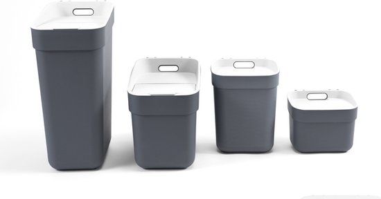 Quatre poubelles gris foncé, de petite à grande, avec des couvercles blancs à poignées.