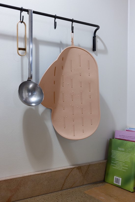 Bébé on the Move - Yummy Mat - Set de table et tapis anti-goutte 2 en 1 - Enroulable et portable - Compatible lave-vaisselle - Anti-poussière - Blush