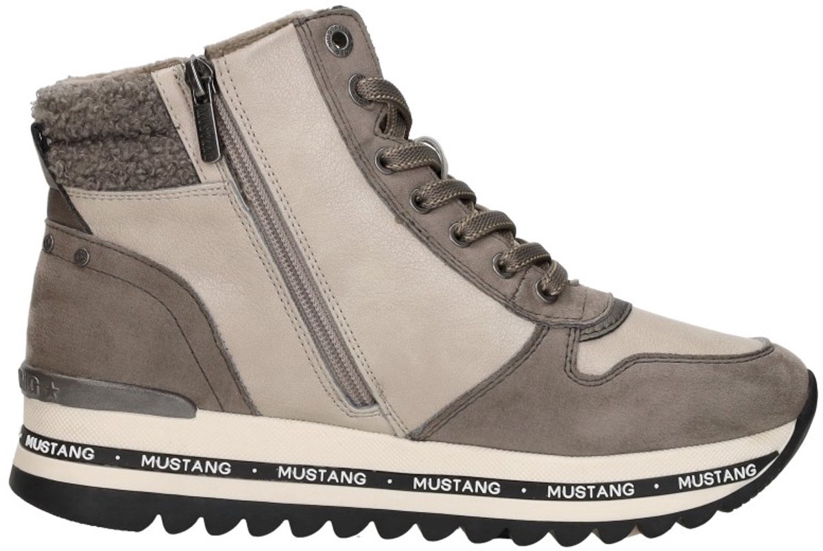 Mustang Sneakers Hoog Sneakers Hoog - Taupe - Maat 40