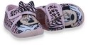 Paar roze pantoffels met luipaardprint en Minnie Mouse. Met strikje bovenop.
