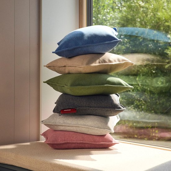 Stoov Warmtekussen | Ploov³ Grey | Duurzaam & Draadloos | Infrarood warmtekussen | 45x45 cm | Base 24Wh batterij