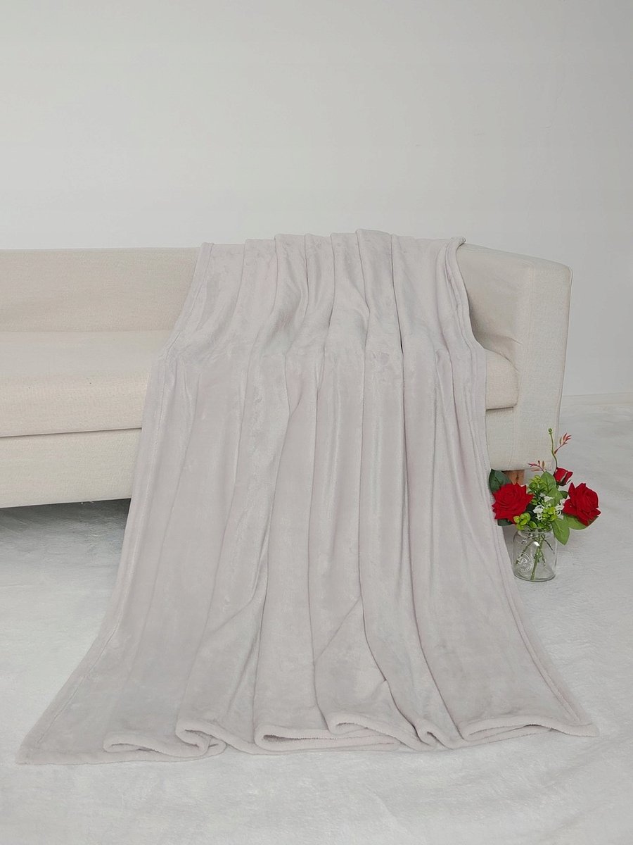 Zachte Microvezel Deken 150x200cm - Warm & Knus