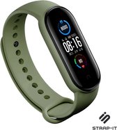 Strap-it Xiaomi Mi band 5 / 6  siliconen bandje - groen