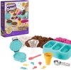 foto van Kinetic Sand IJstraktaties speelset - drie kleuren geurend zand - 510 gram