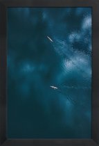 JUNIQE - Poster in houten lijst Oceaan - luchtfotografie -30x45 /Blauw