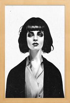 JUNIQE - Poster in houten lijst Mrs Mia Wallace -30x45 /Wit & Zwart