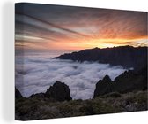 Canvas Schilderij Zonsondergang bij het Nationaal park Caldera de Taburiente in Spanje - 30x20 cm - Wanddecoratie