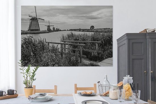 Photo Zwart et blanc des moulins à vent de Kinderdijk aux Nederland Toile 180x120 cm - Tirage photo sur toile (Décoration murale salon / chambre) XXL / Groot format!