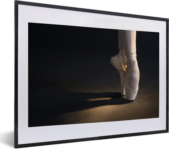 Fotolijst incl. Poster - Close-up balletschoenen - 40x30 cm - Posterlijst