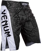 Venum Fightshorts MMA Shorts Amazonia 5.0 Zwart XS - Jeansmaat 30