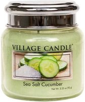 Village Candle Geurkaars - Sea Salt Cucumber Ø6 x 7 cm Wax Groen