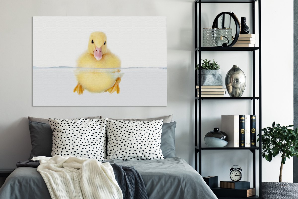 Canvas schilderij 140x90 cm - Wanddecoratie Zwemmende baby eend - Muurdecoratie woonkamer - Slaapkamer decoratie - Kamer accessoires - Schilderijen — afbeelding 2