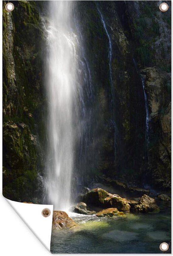 Tuinposters buiten Waterval in het nationaal park Theth in Albanië - 60x90 cm - Tuindoek - Buitenposter