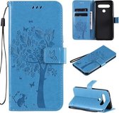 Voor LG K61 Tree & Cat Reliëfpatroon Horizontale Flip Leren Case met Houder & Kaartsleuven & Portemonnee & Lanyard (Blauw)