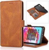 Voor Samsung Galaxy A70 Retro Magnetische Sluiting Horizontale Flip Leren Case met Houder & Kaartsleuven & Fotolijst & Portemonnee (Bruin)