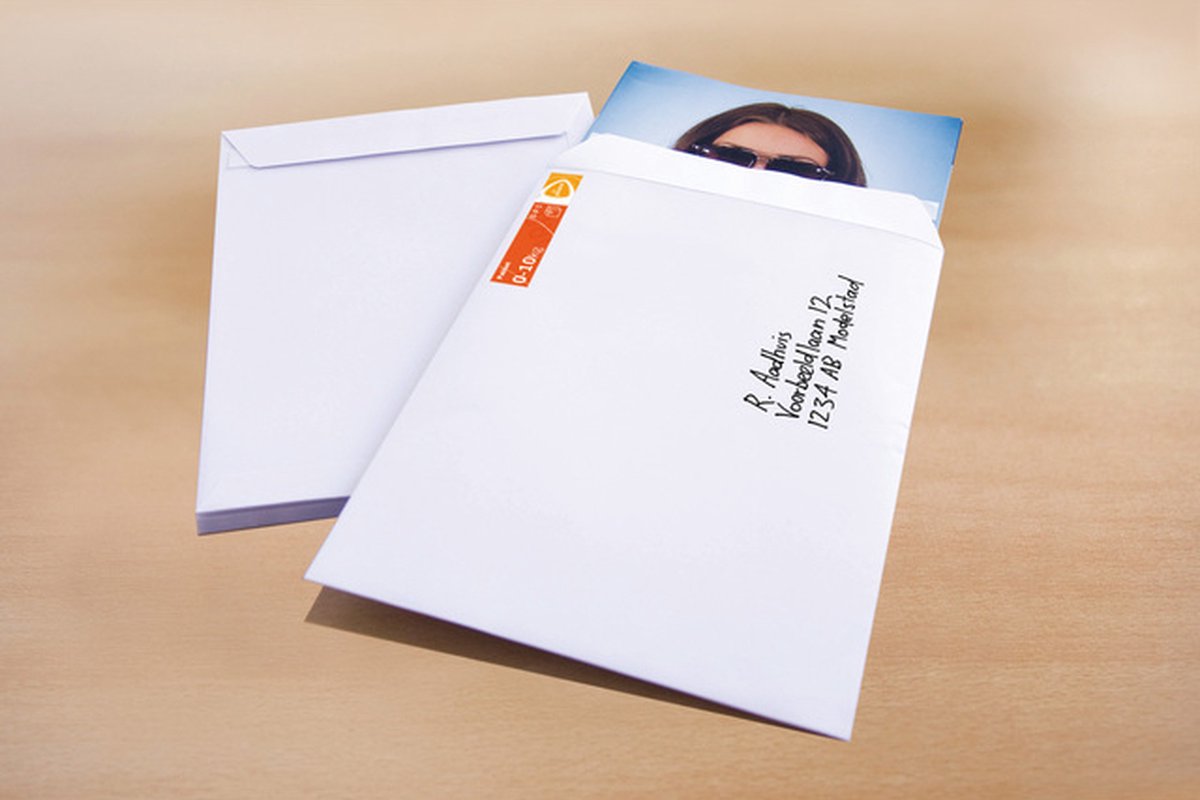 Raadhuis akte envelop - 229x324mm - C4 - wit - met plakstrip - 250 stuks