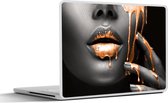 Laptop sticker - 15.6 inch - Lippen - Oranje - Zwart - 36x27,5cm - Laptopstickers - Laptop skin - Cover