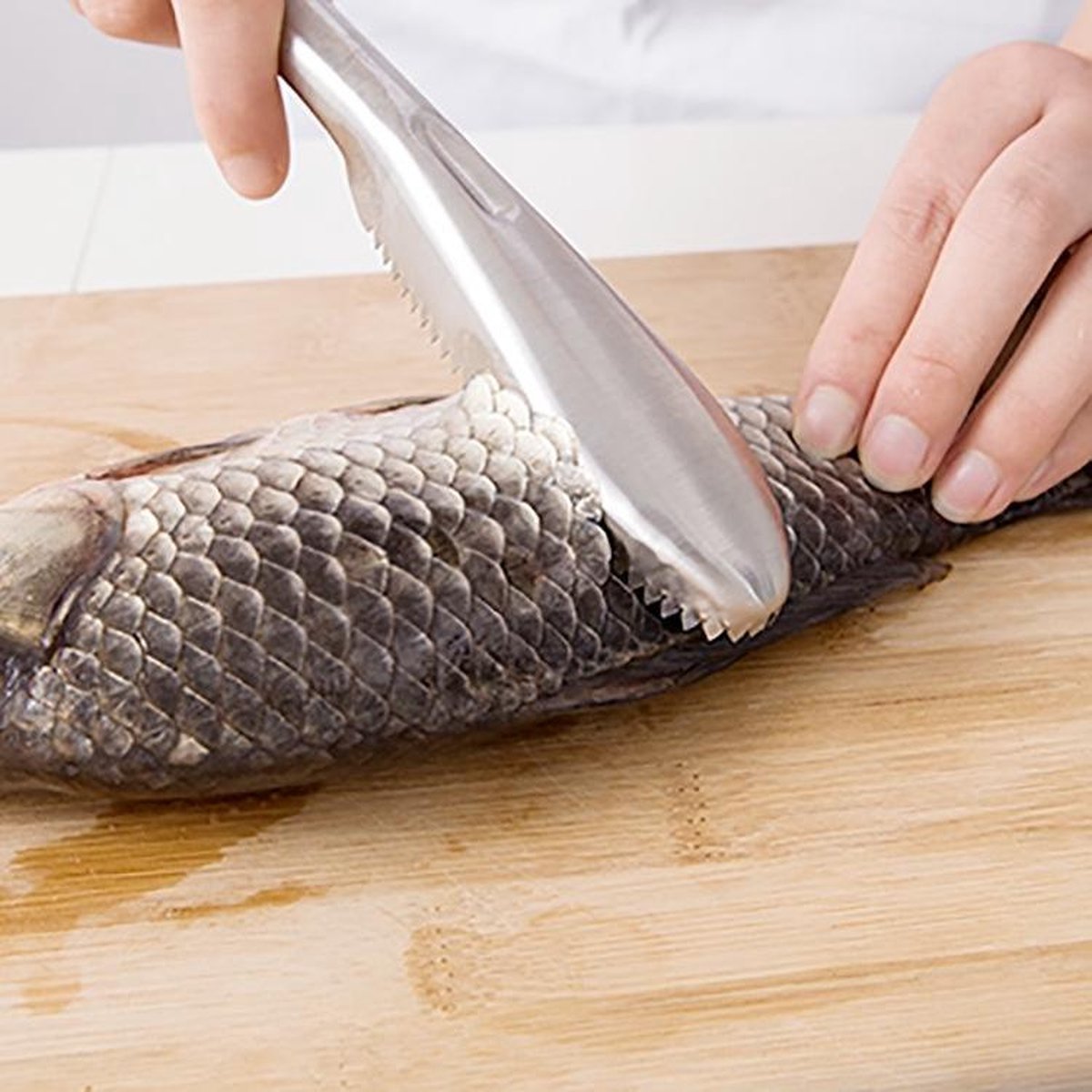 Kitchen Essential RVS Bidirectioneel Sawtooth Fish Scraper Fish Scale Schaafmes