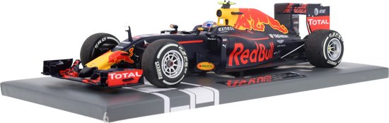 Red Bull Racing Tag Heuer RB12 #33 Winner Spanish GP 2016 - 1:18