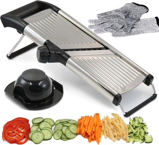Fackelmann Julienne Cutter, Kitchen Aid for Cutting Fine Stripes of Fruit and Vegetables, Colour: Black or White, Not Freely Choosing, Quantity: 1 Pieces