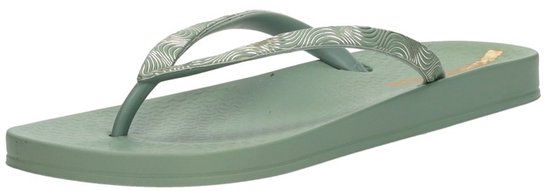 Lichtgroene teenslipper met zilverkleurige golvende band.