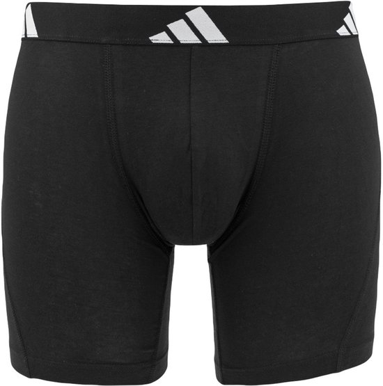 Zwarte Adidas boxer briefs met witte Adidas logo's op de zwarte tailleband.