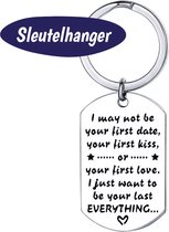 Sleutelhanger - Valentijnsdag Cadeau - Sleutel Hanger met Tekst - Autosleutel - Sleutelbos - Liefdes Geschenk - Cadeautje Voor Hem of Haar - Koppel - Verrassing
