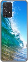 Geschikt voor Samsung Galaxy A33 5G hoesje - Een close-up van een golf die breekt voor de kust van Hawaii - Siliconen Telefoonhoesje