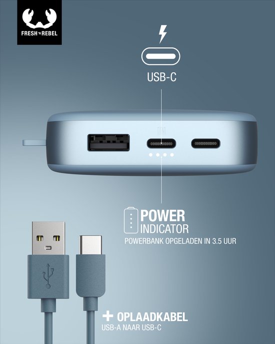 Lichtblauwe Fresh 'n Rebel powerbank met USB-A en twee USB-C poorten. Inclusief USB-A naar USB-C oplaadkabel.