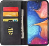 Smartphonica Samsung Galaxy A20E kunstleren hoesje met magnetische sluiting en pashouders book case - zwart / Kunstleer / Book Case geschikt voor Samsung Galaxy A20e