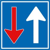 Bord Voorrang Op Tegemoetkomend Verkeer