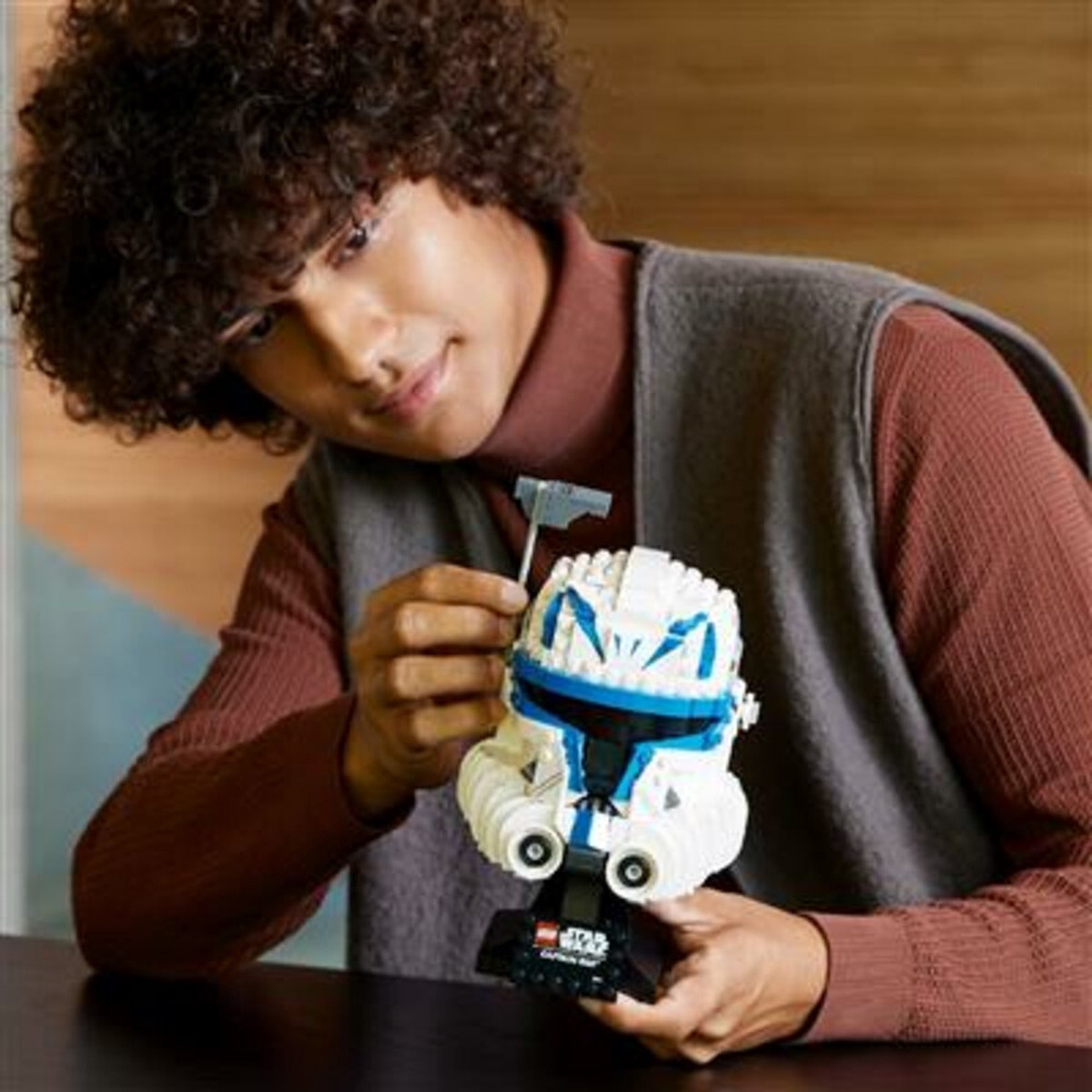 LEGO Star Wars Captain Rex Helm Set voor Volwassenen, The Clone Wars Collectible - 75349 — afbeelding 20