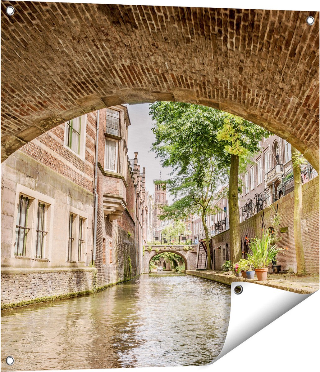Gards Tuinposter Gracht in Utrecht onder de Brug - 70x70 cm - Tuindoek - Tuindecoratie - Wanddecoratie buiten - Tuinschilderij Multikleur