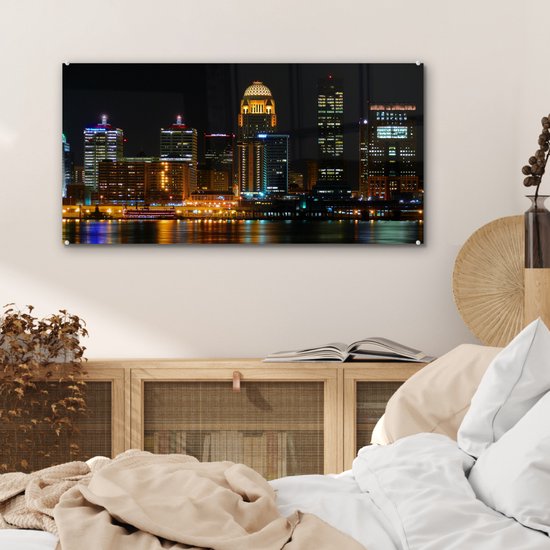 La vie nocturne de Louisville dans l'état du Kentucky Plexiglas 80x40 cm - Tirage photo sur Glas (décoration murale plexiglas)