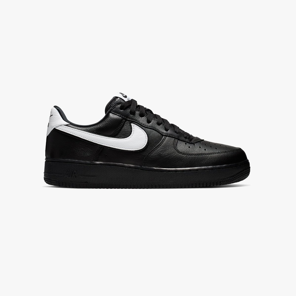 Nike Nike Air Force 1 Low Retro QS Zwart / Wit - Dames Sneaker - CQ0492-001
