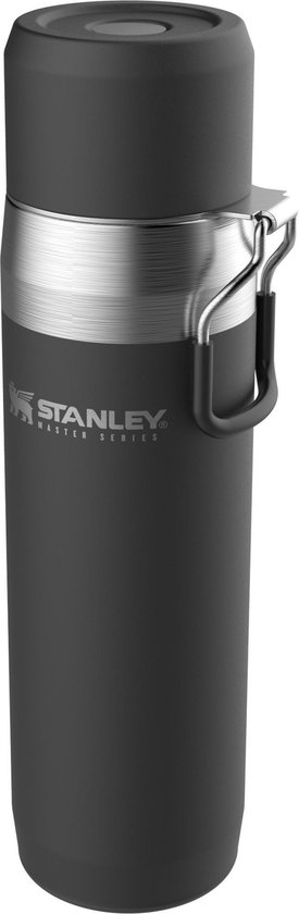 Stanley Master Vacuum Water Bottle, 22oz, Foundry Black