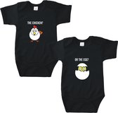 Rompertjes baby met tekst - The chicken? Or the egg? - Romper zwart - Maat 50/56