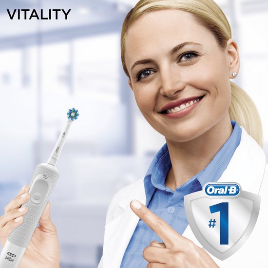 Oral-B Vitality 100 White CrossAction - Elektrische Tandenborstel - Powered By Braun