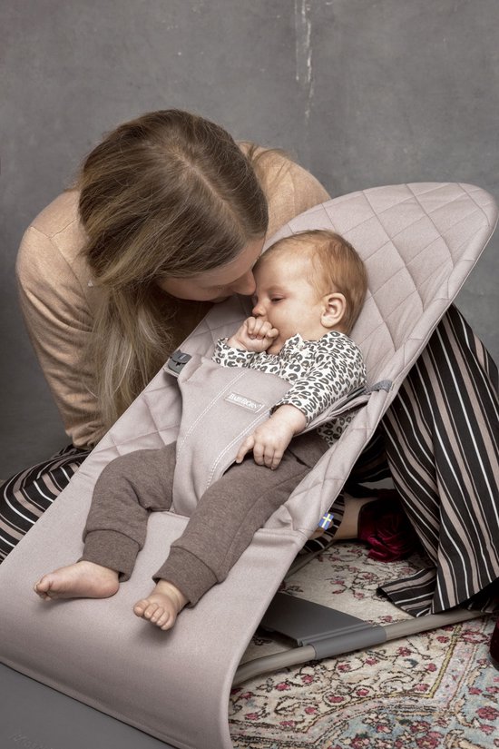 BabyBjörn Wipstoel Bliss - Cotton klassiek quilt - Zandgrijs - Ergonomisch - Verstelbaar - Inklapbaar