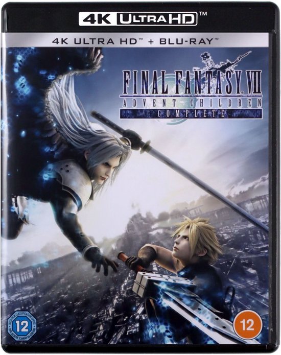Blu-ray hoes met Cloud en Sephiroth, met de tekst 'Final Fantasy VII Advent Children Complete'