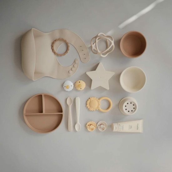 Mushie Siliconen Baby Slabbetje met Opvangbakje - Shifting Sand - BPA ftalaatvrij| afwasbaar van Mushie — afbeelding 4