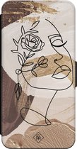 Casimoda® bookcase - Geschikt voor iPhone 15 Pro - Hoesje met pasjeshouder - Abstract Gezicht Bruin - Bruin/beige - Kunstleer