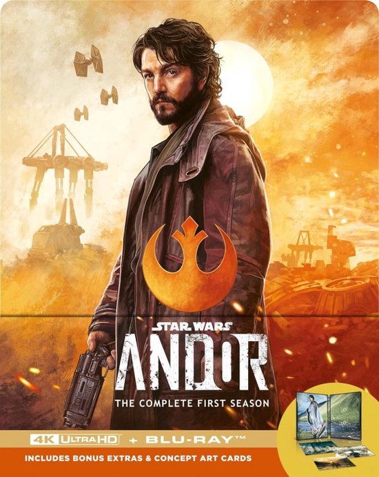 Kunstwerk van de "Andor: The Complete First Season" 4K UHD + Blu-ray steelbook. Cassian Andor met verrekijker en wapen, met het Rebel Alliance logo en oranje hemel.