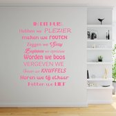 Muursticker In Dit Huis Hebben We Plezier -  Roze -  60 x 67 cm  -  woonkamer  nederlandse teksten  alle - Muursticker4Sale